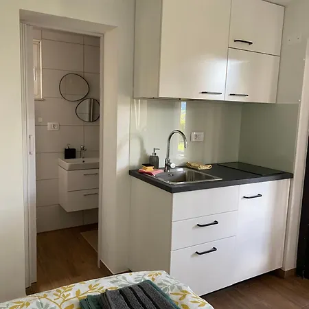 Oddih Apartment *